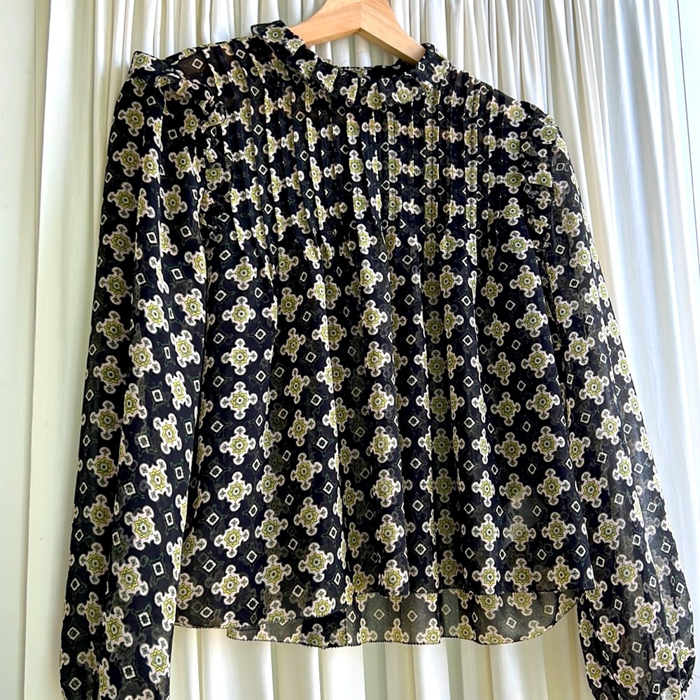 Medium - Wilfred - Blouse with an unique yellow, green & white geometric pattern